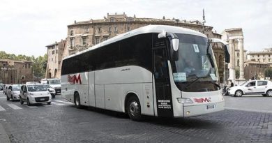 bus turistici Roma via petroselli