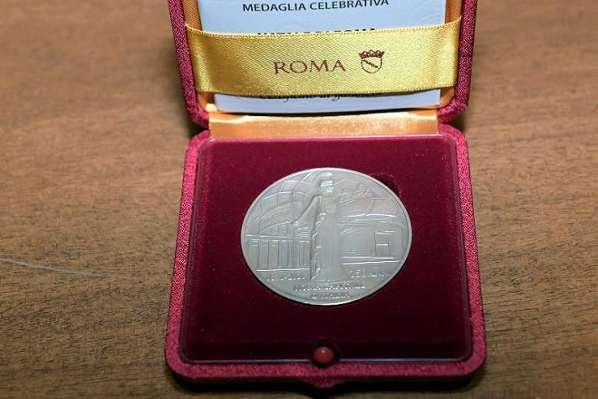 natale di roma medaglia 2021