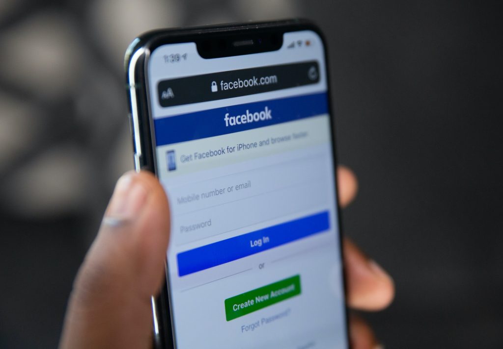 Marketplace di Facebook (Unsplash)