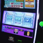 Crazy Coin Flip – Una combinazione tra una slot e uno spettacolo di giochi da live casino