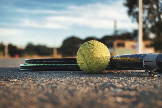 tennis Foto di Diego Ortiz da Pixabay