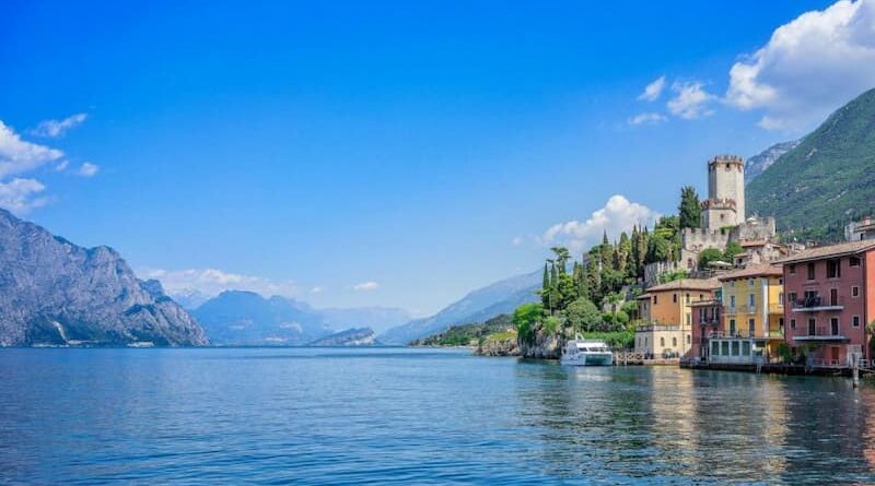https://www.lakecomo-transfers.it/